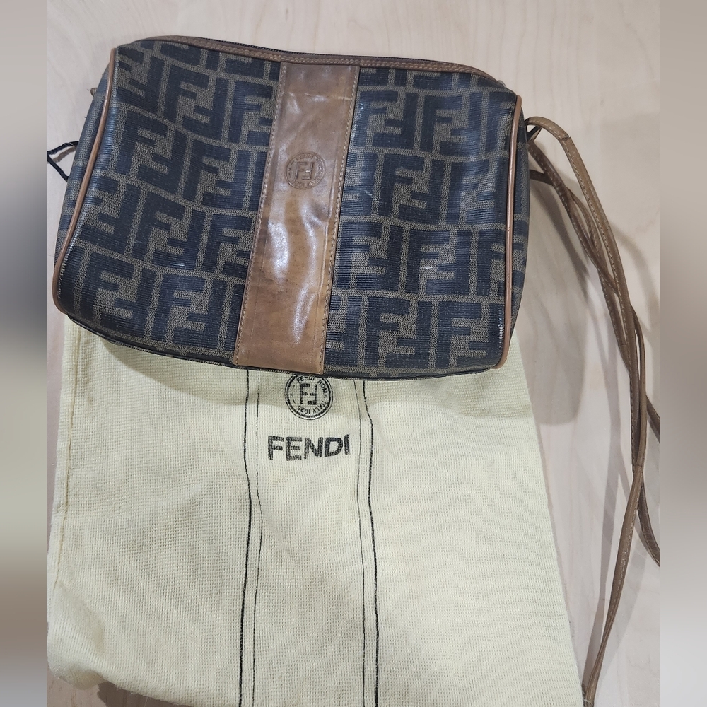 Authentic VTG Fendi Roma Italy Zucca Crossbody Bag Purse /w Dust Bag